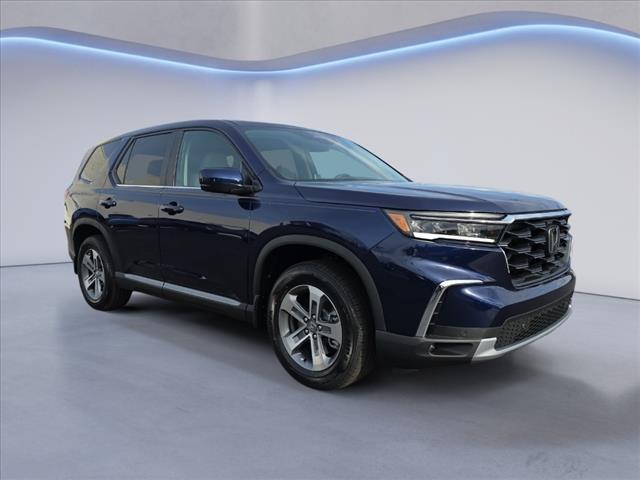 new 2025 Honda Pilot car, priced at $44,950