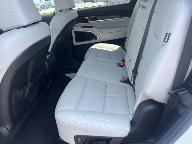 new 2025 Kia Telluride car, priced at $47,325
