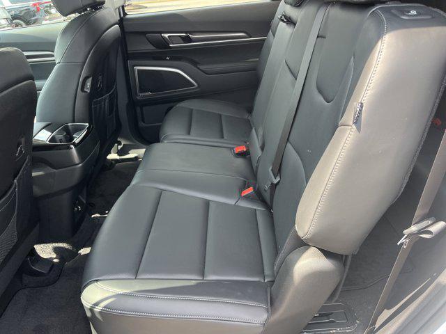 new 2025 Kia Telluride car, priced at $38,500