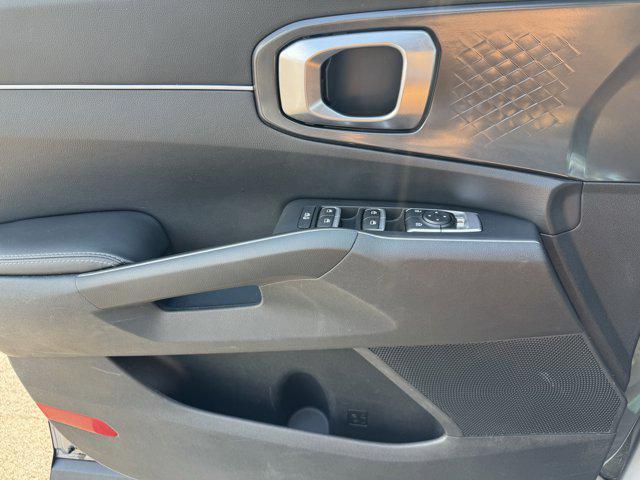 used 2023 Kia Sorento car, priced at $28,997