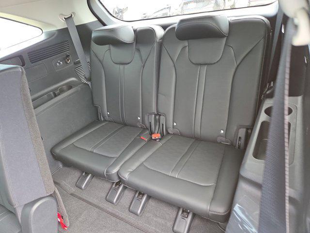 new 2026 Kia Sorento car, priced at $38,565
