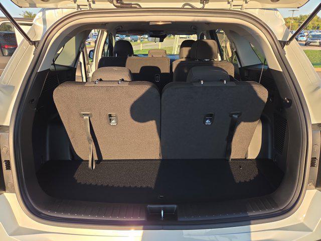 new 2026 Kia Sorento car, priced at $31,528