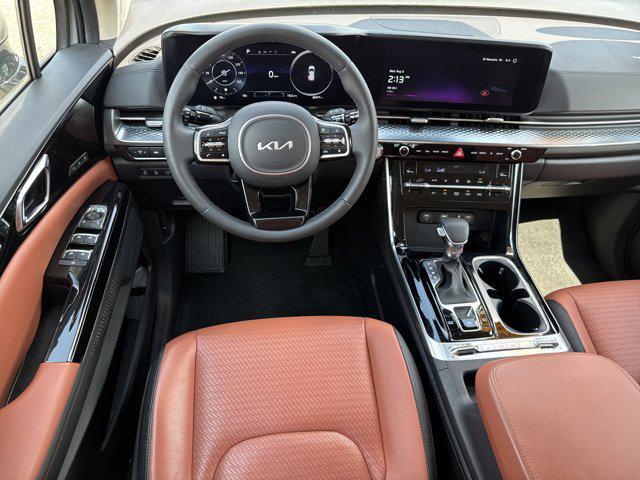 used 2024 Kia Carnival car, priced at $40,677