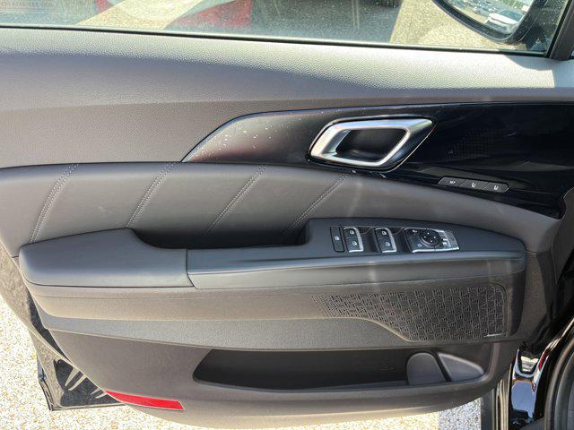 new 2026 Kia Carnival Hybrid car, priced at $55,285