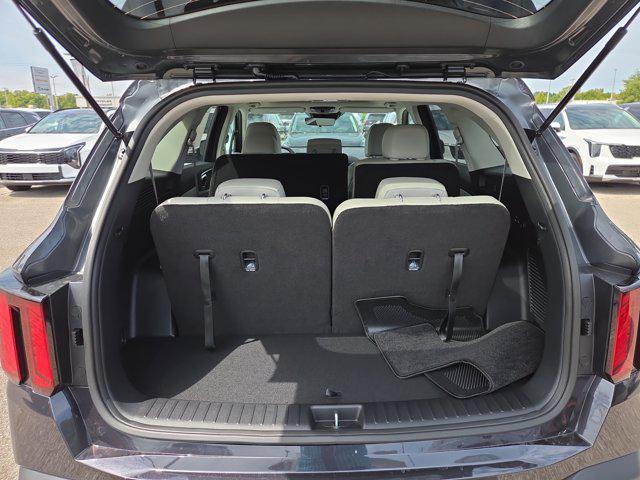new 2026 Kia Sorento car, priced at $38,070