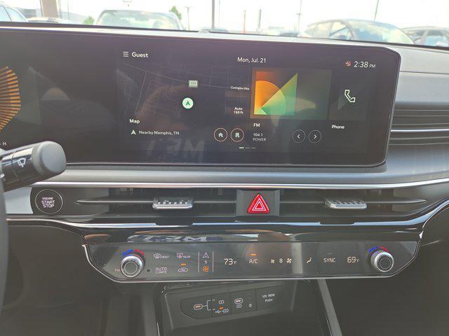 new 2025 Kia K5 car, priced at $30,154