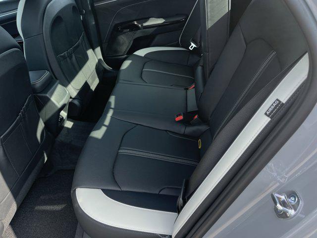 new 2025 Kia K5 car, priced at $29,673