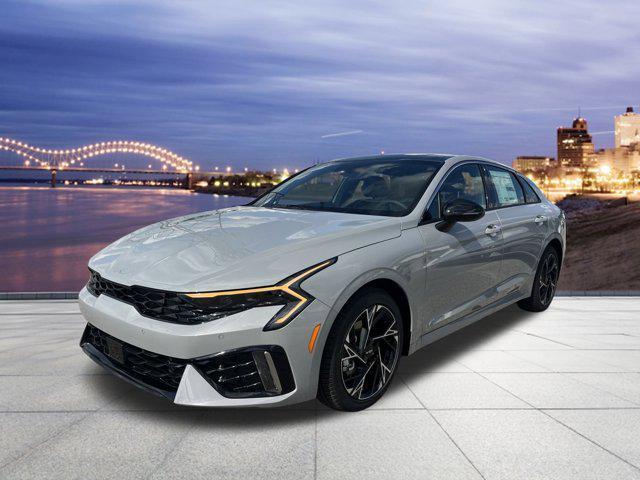 new 2025 Kia K5 car, priced at $30,154