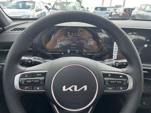 new 2025 Kia K5 car, priced at $30,154