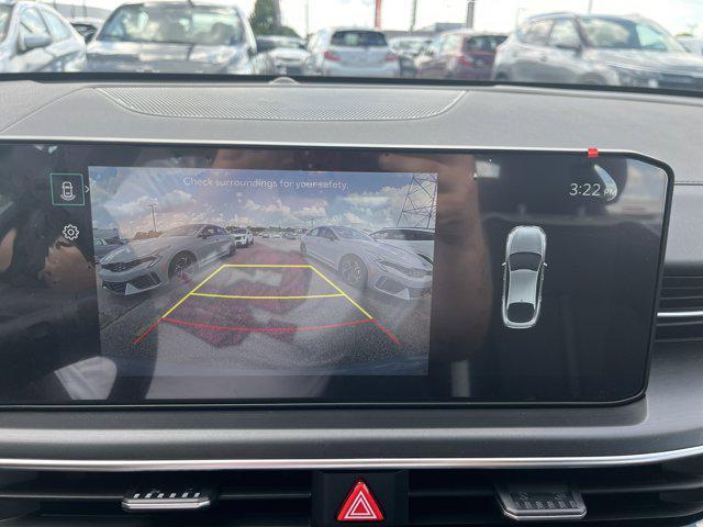 new 2025 Kia K5 car, priced at $30,154
