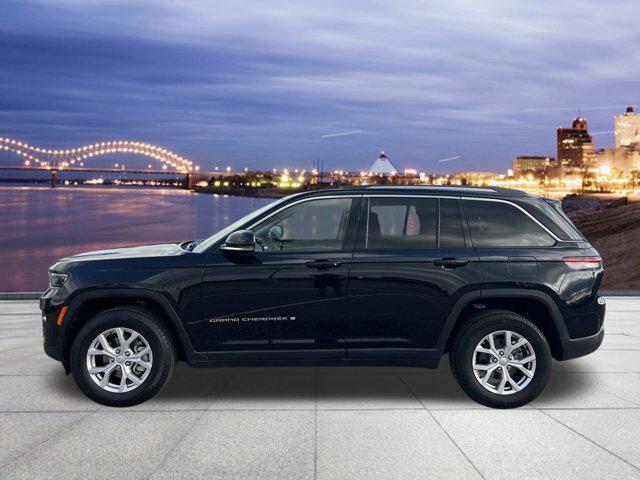 used 2022 Jeep Grand Cherokee car, priced at $31,388