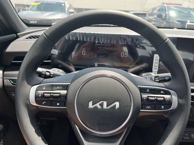 new 2025 Kia K5 car, priced at $29,673