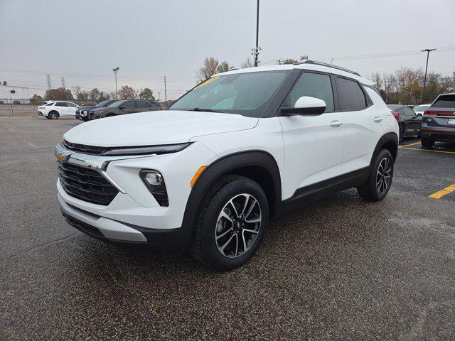 used 2025 Chevrolet TrailBlazer car, priced at $22,994