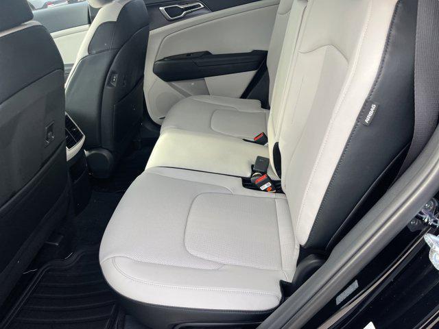new 2026 Kia Sportage car, priced at $33,085