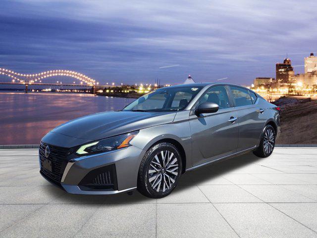 used 2023 Nissan Altima car, priced at $21,124