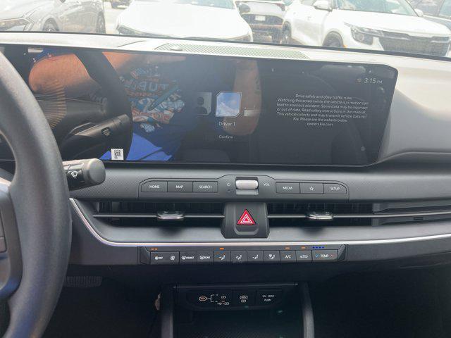 new 2025 Kia K4 car, priced at $22,623