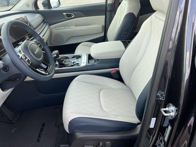 new 2026 Kia Carnival car, priced at $42,890