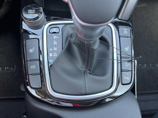 new 2025 Kia Seltos car, priced at $27,725
