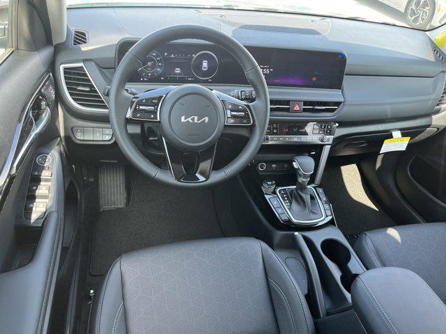 new 2025 Kia Seltos car, priced at $27,725
