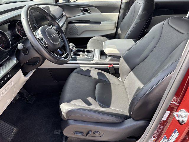 used 2024 Kia Carnival car, priced at $30,083