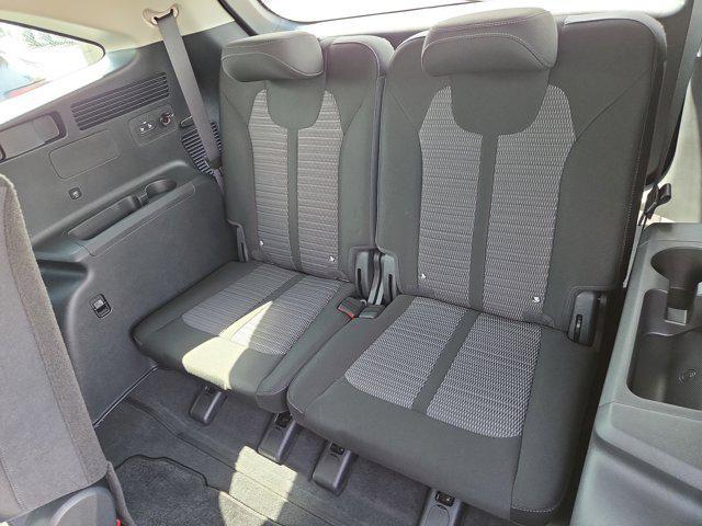 new 2026 Kia Sorento car, priced at $31,028