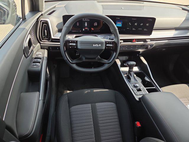 new 2026 Kia Sorento car, priced at $31,028