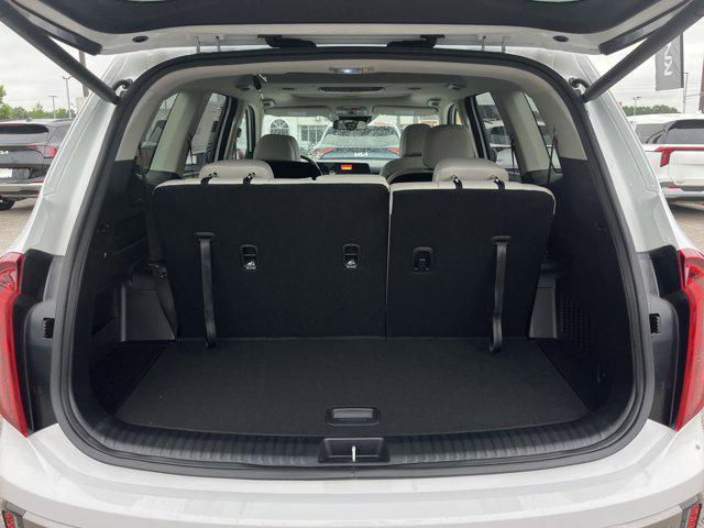 new 2025 Kia Telluride car, priced at $41,150