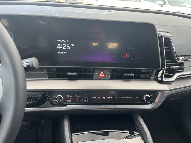 new 2025 Kia Sportage Hybrid car, priced at $33,745