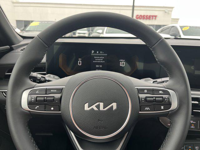 new 2025 Kia K5 car, priced at $27,543