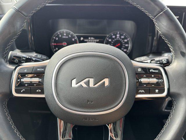 used 2022 Kia Sorento car, priced at $26,564