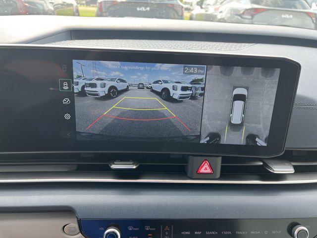 new 2025 Kia Carnival Hybrid car, priced at $49,250