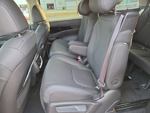 new 2026 Kia Carnival car, priced at $49,897