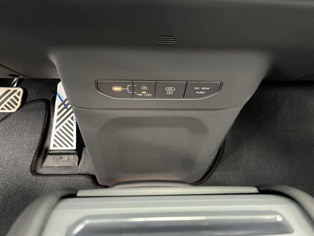 new 2026 Kia EV9 car, priced at $76,995