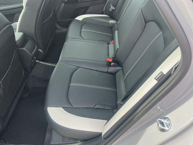 new 2025 Kia K5 car, priced at $30,132