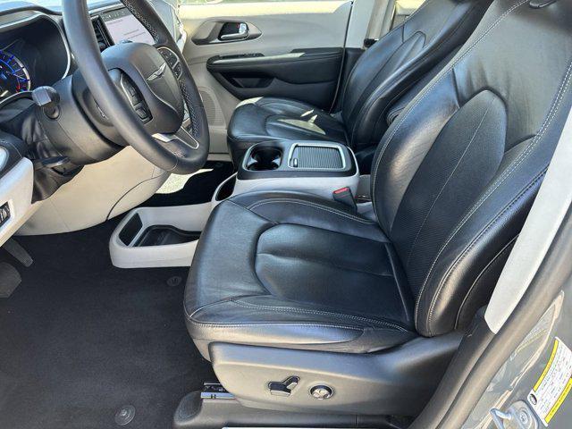 used 2022 Chrysler Pacifica Hybrid car, priced at $23,965