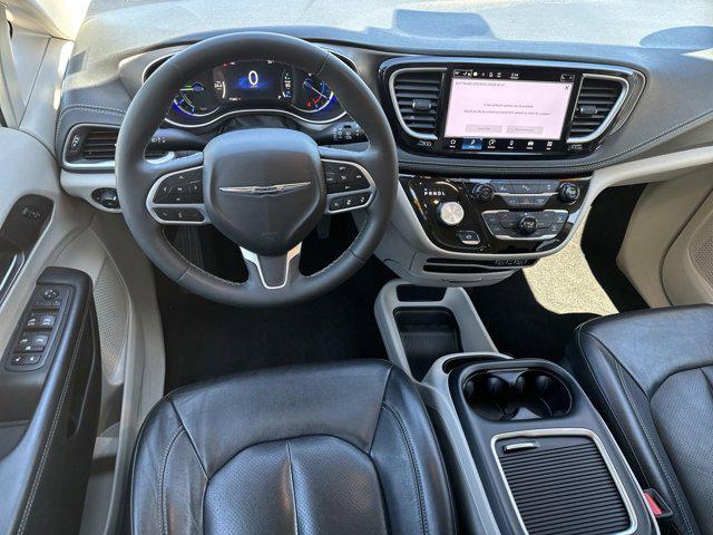 used 2022 Chrysler Pacifica Hybrid car, priced at $23,565