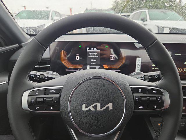 new 2026 Kia K5 car, priced at $29,075