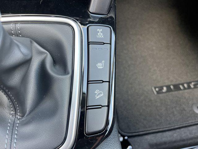 new 2025 Kia Seltos car, priced at $26,003