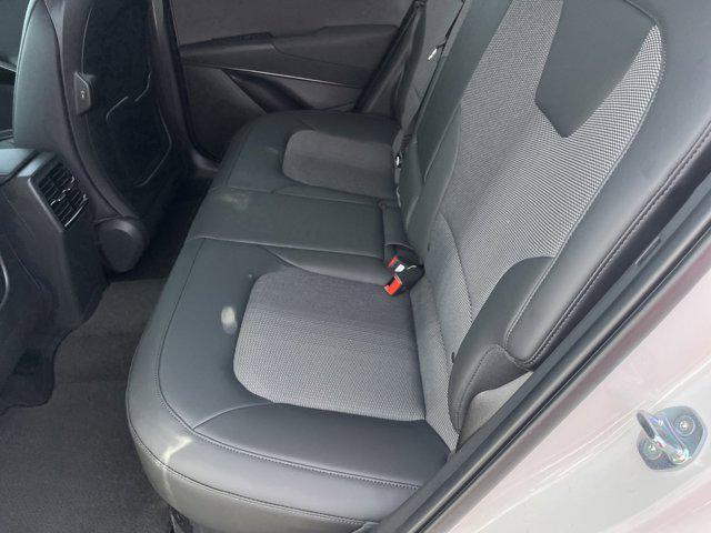 new 2025 Kia Niro car, priced at $29,600