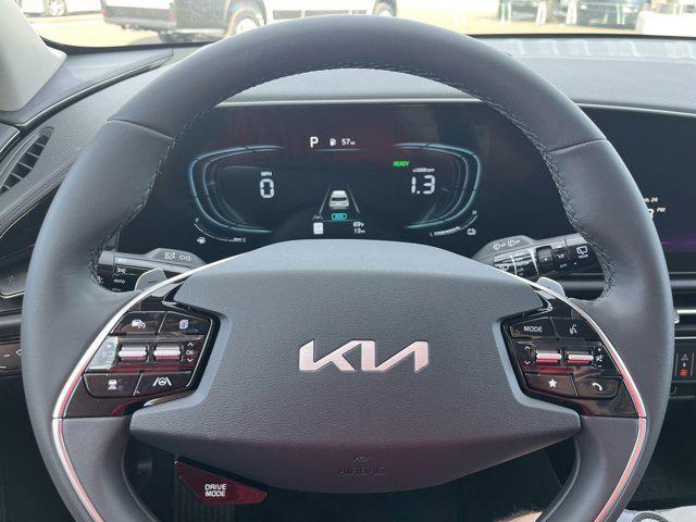 new 2025 Kia Niro car, priced at $29,600