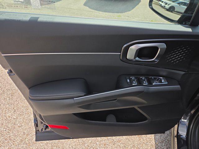 new 2025 Kia Sorento car, priced at $30,288