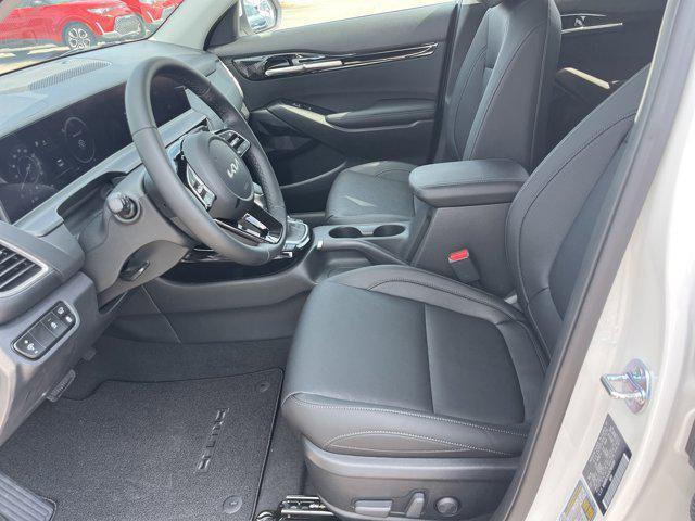 new 2025 Kia Seltos car, priced at $28,362