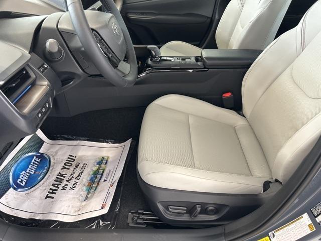 new 2025 Toyota Prius car, priced at $34,259