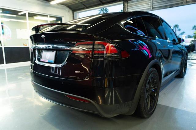 used 2017 Tesla Model X car, priced at $29,999