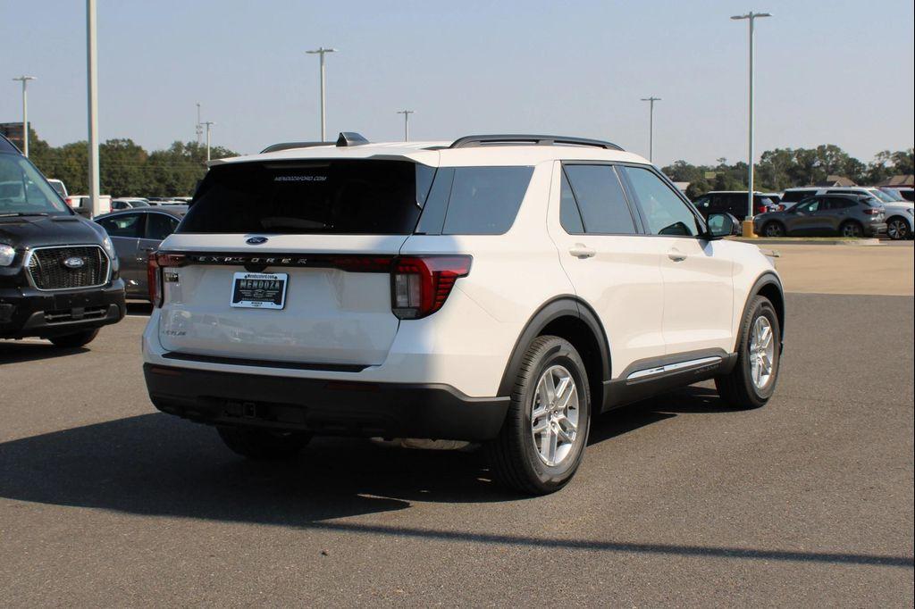 new 2025 Ford Explorer car, priced at $42,540