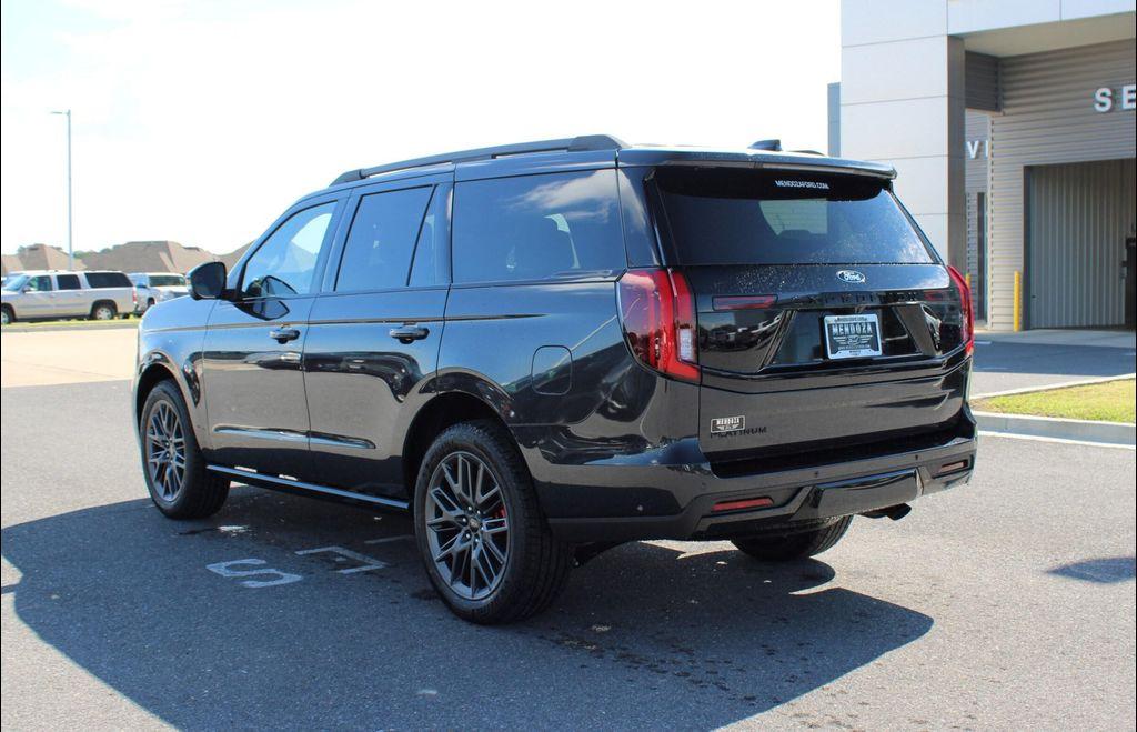 new 2025 Ford Expedition car, priced at $78,985