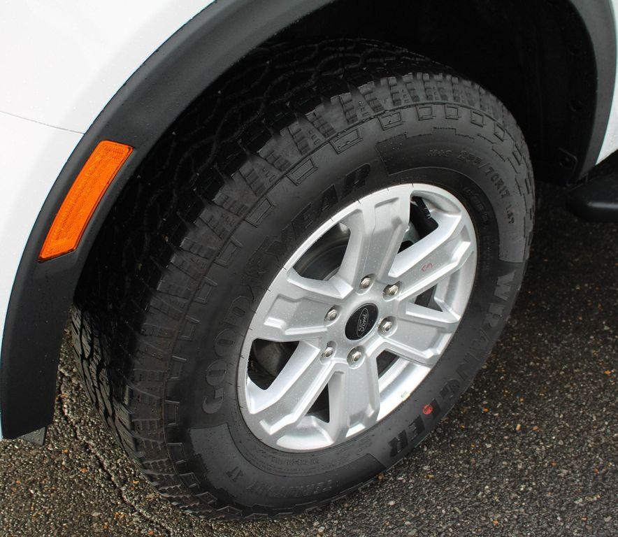 new 2025 Ford Ranger car, priced at $37,185