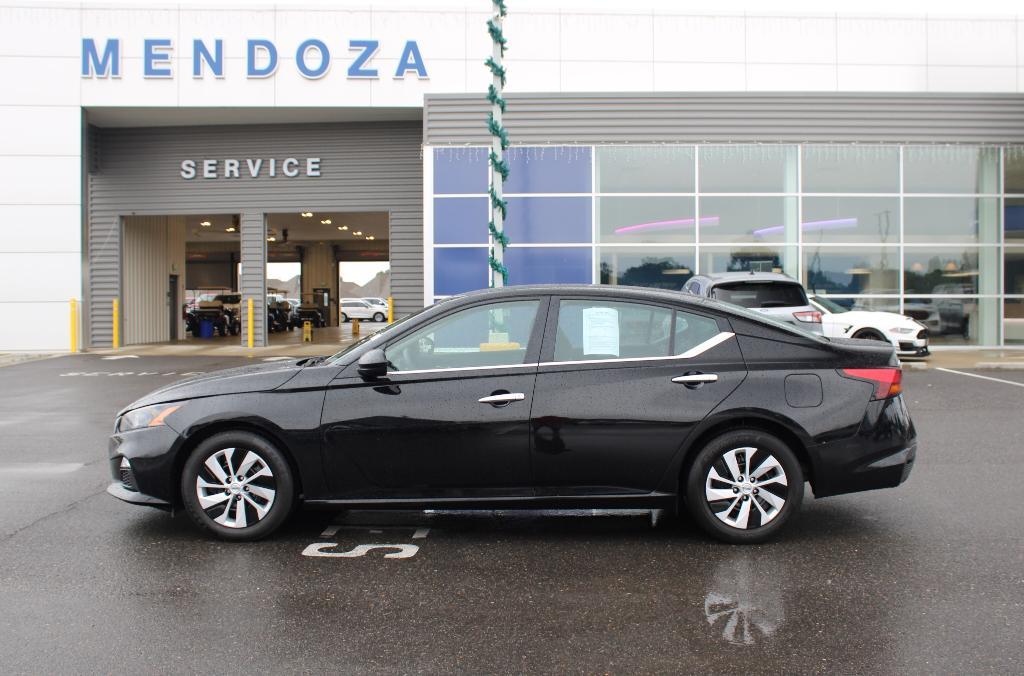 used 2022 Nissan Altima car, priced at $21,597