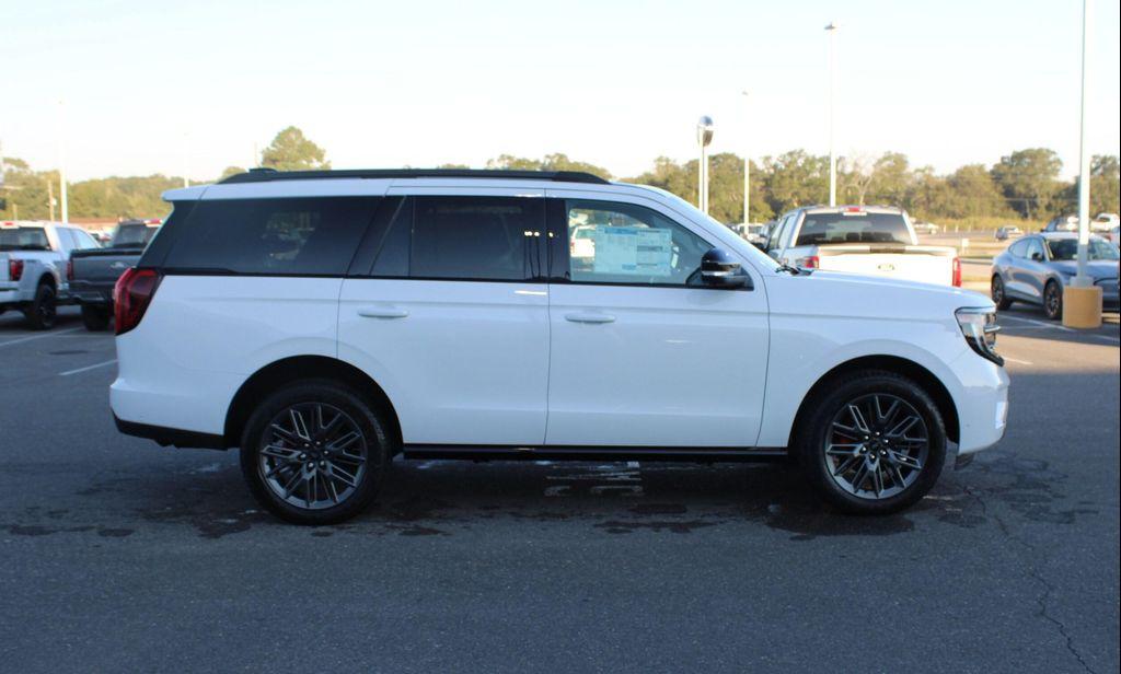 new 2025 Ford Expedition car, priced at $84,730
