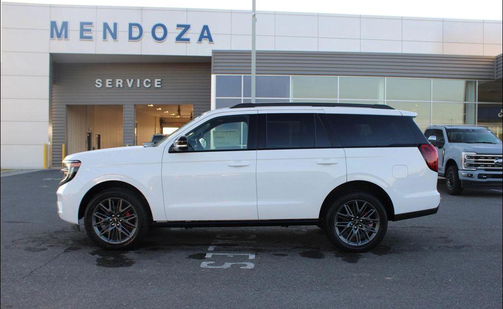 new 2025 Ford Expedition car, priced at $84,730